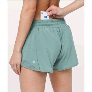Lululemon Hotty Hot Short II Long 4" Forest Pine Size 10 W7AVGT Athleisure